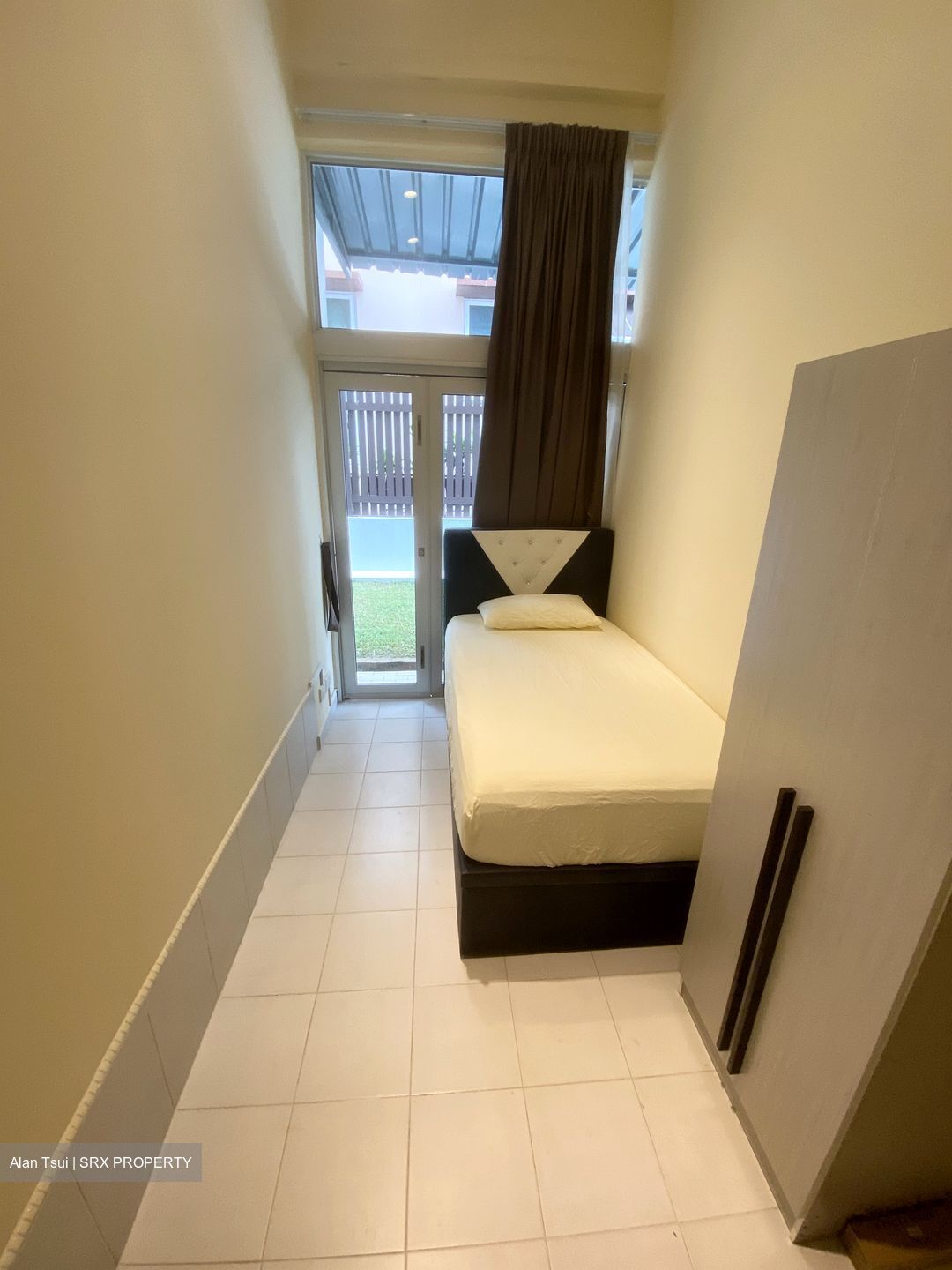 Joo Chiat Avenue (D15), Terrace #490850651